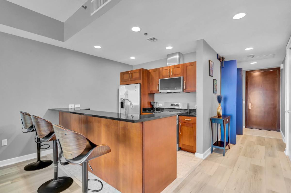 Condo for rent at 4525 Dean Martin Dr, Las Vegas, NV 89103