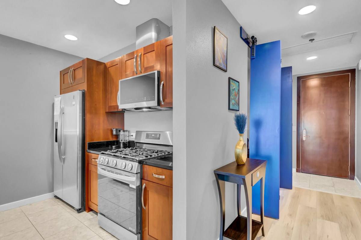 Condo for rent at 4525 Dean Martin Dr, Las Vegas, NV 89103