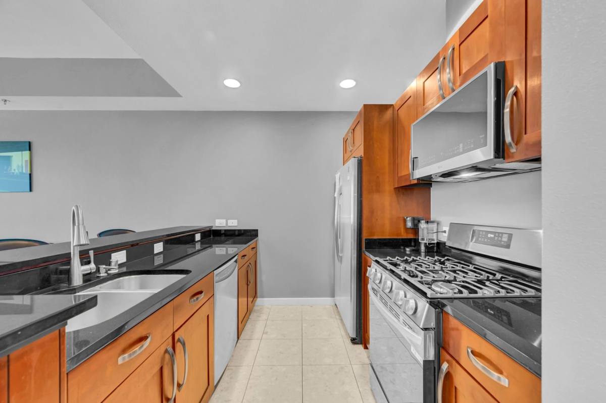 Condo for rent at 4525 Dean Martin Dr, Las Vegas, NV 89103
