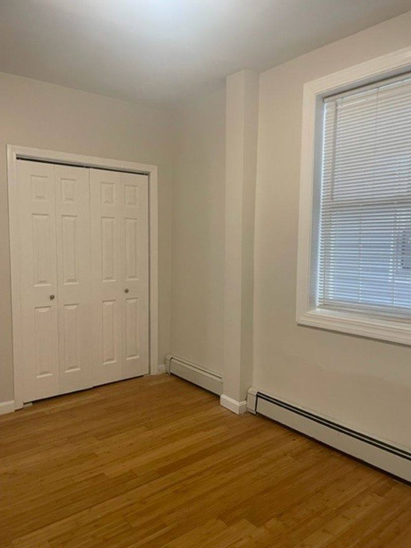 Apartment for rent at 86 Sutton St, Providence, RI 02903