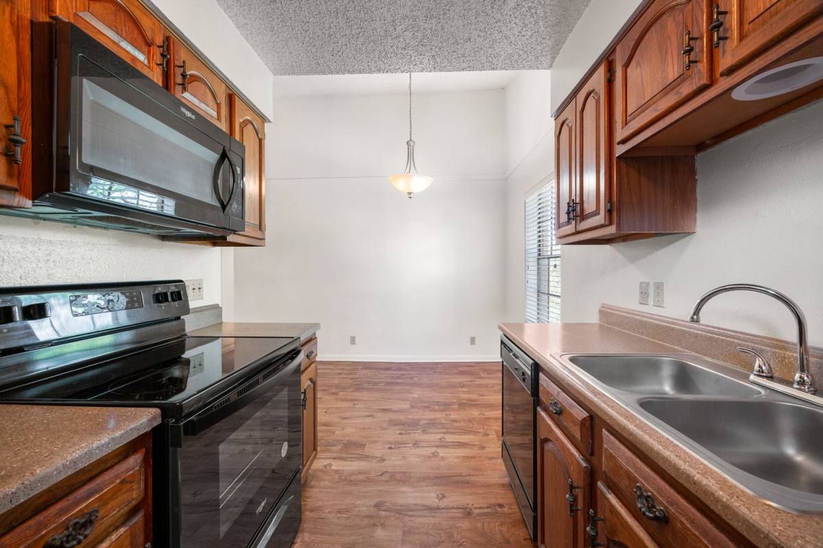 Condo for rent at 203 E 31st St, Austin, TX 78705