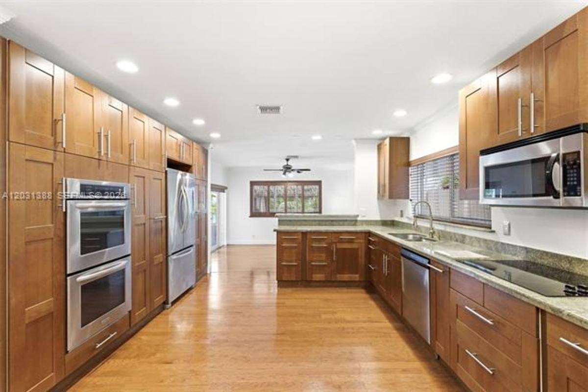House for rent at 10227 SW 49th Court, Fort Lauderdale, FL 33328