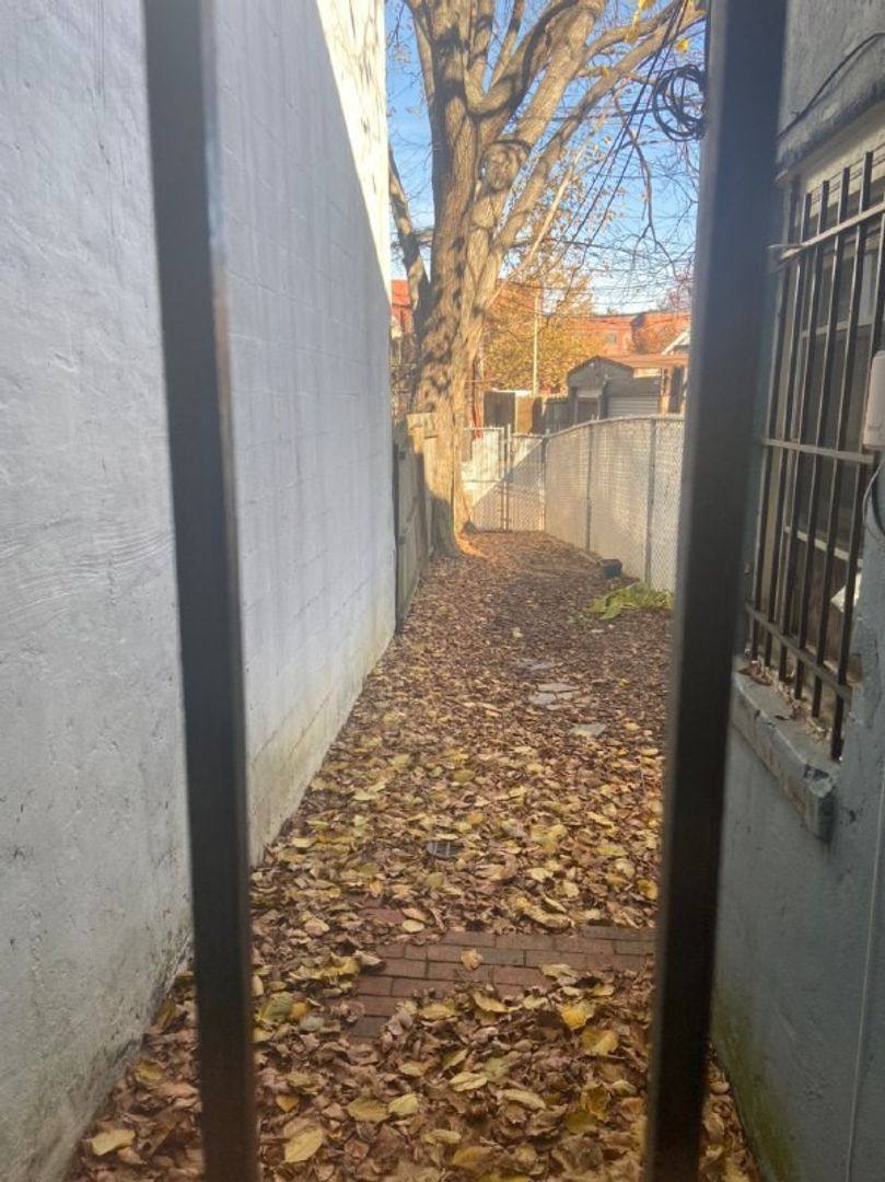House for rent at 413 Warner St NW, Washington, DC 20001
