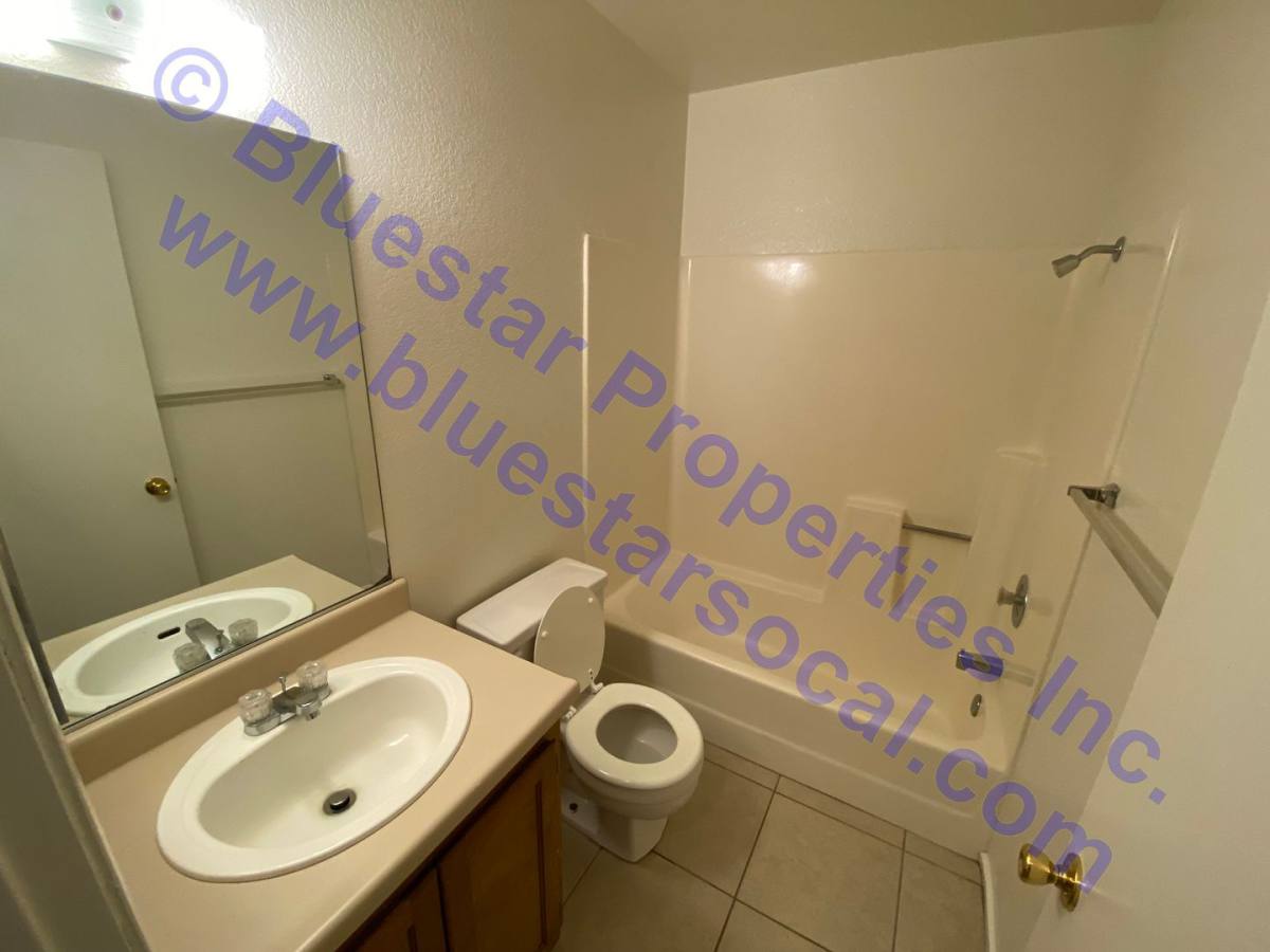 Apartment for rent at 15491 Rancherias Rd, Apple Valley, CA 92307