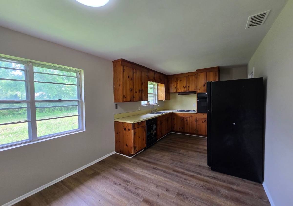 House for rent at 10 Lindsey Dr, Rome, GA 30165
