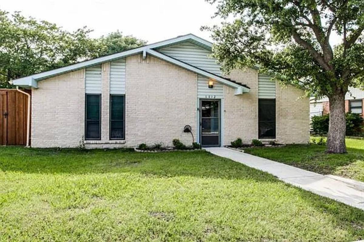 House for rent at 6012 Cedar Lane, Rowlett, TX 75089
