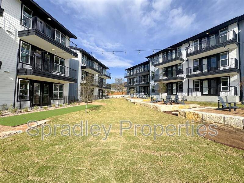 Apartment for rent at 710 Shine St, Belton, TX 76513