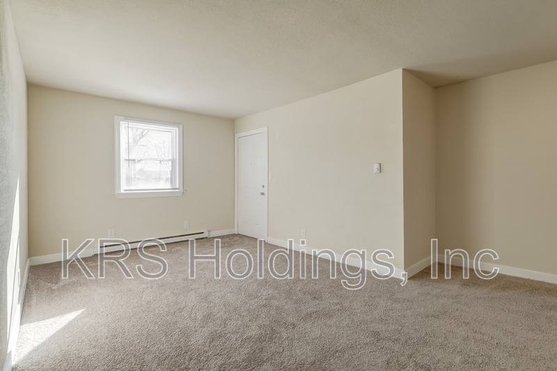 Apartment for rent at 1517 Halifax St, Petersburg, VA 23803