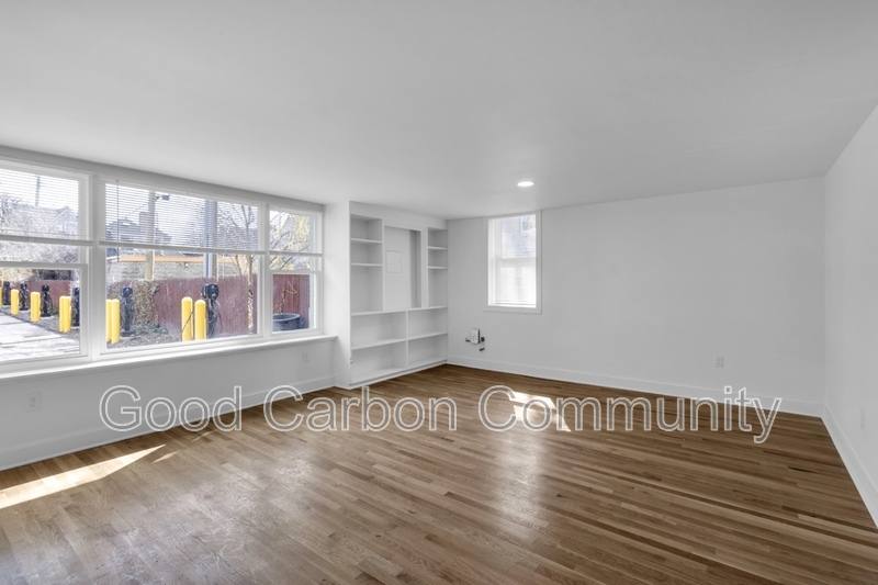 Apartment for rent at 213 Summer St, Buffalo, NY 14222