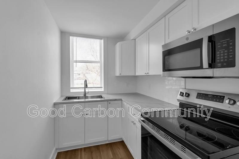 Apartment for rent at 213 Summer St, Buffalo, NY 14222