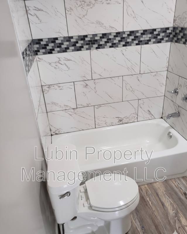 Apartment for rent at 217 Ingle Ave, Memphis, TN 38109