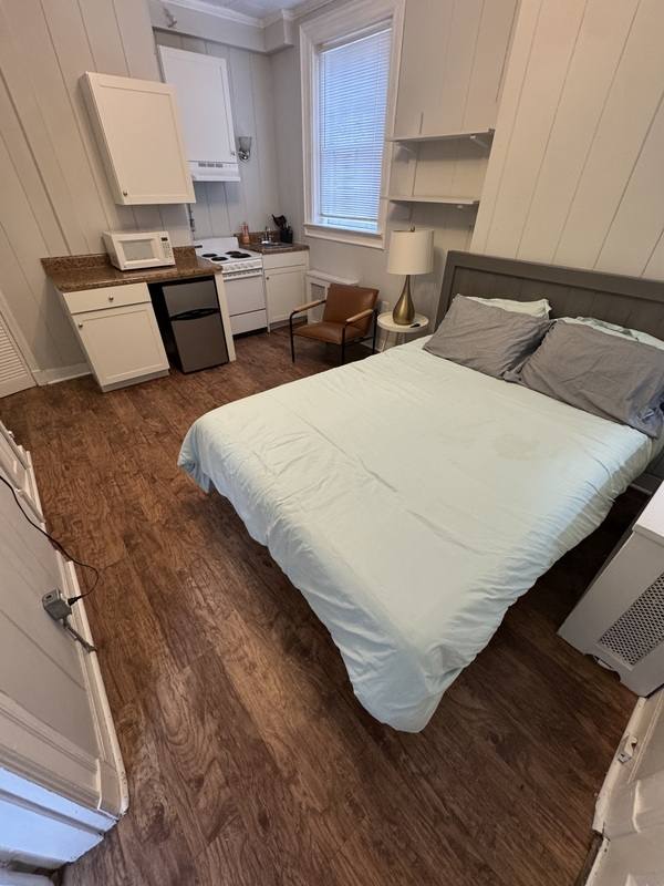 Apartment for rent at 712 N Arther Ashe Blvd, Richmond, VA 23220