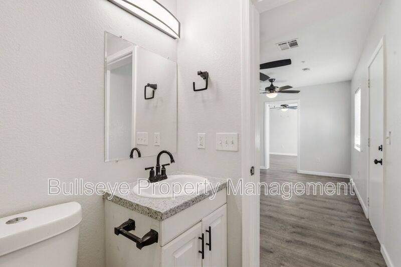 House for rent at 840 E Turney Ave, Phoenix, AZ 85014