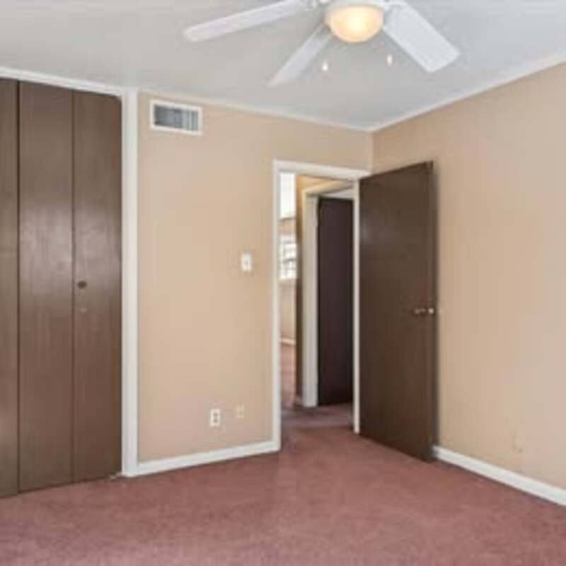Apartment for rent at 117 S Elder Lane, Decatur, IL 62522