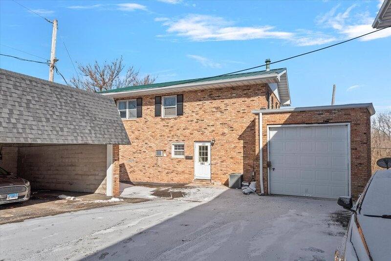 Apartment for rent at 117 S Elder Lane, Decatur, IL 62522