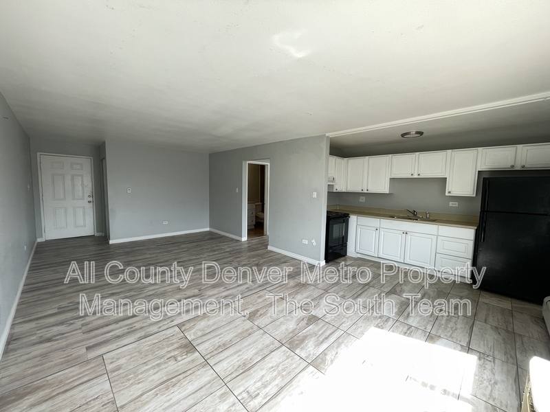 Apartment for rent at 1590 Clinton St, Aurora, CO 80010