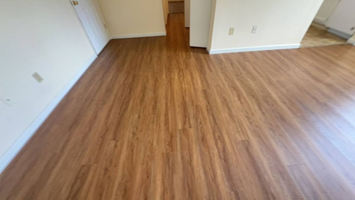 Apartment for rent at 727 SW Bridge St, Grants Pass, OR 97526