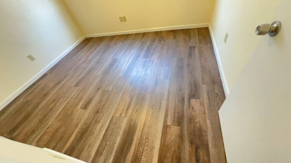Apartment for rent at 727 SW Bridge St, Grants Pass, OR 97526