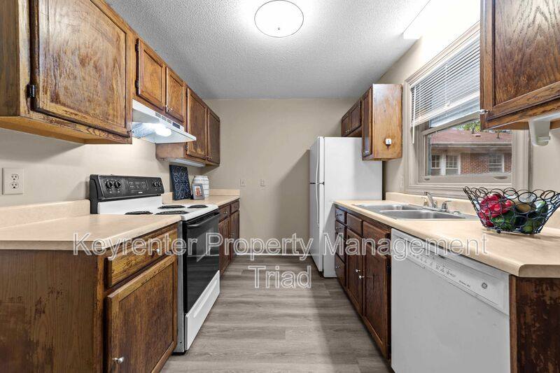 House for rent at 211 McIver St, Greensboro, NC 27403