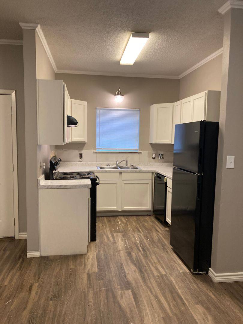 Apartment for rent at 1200 Whetstone, Marshall, TX 75670