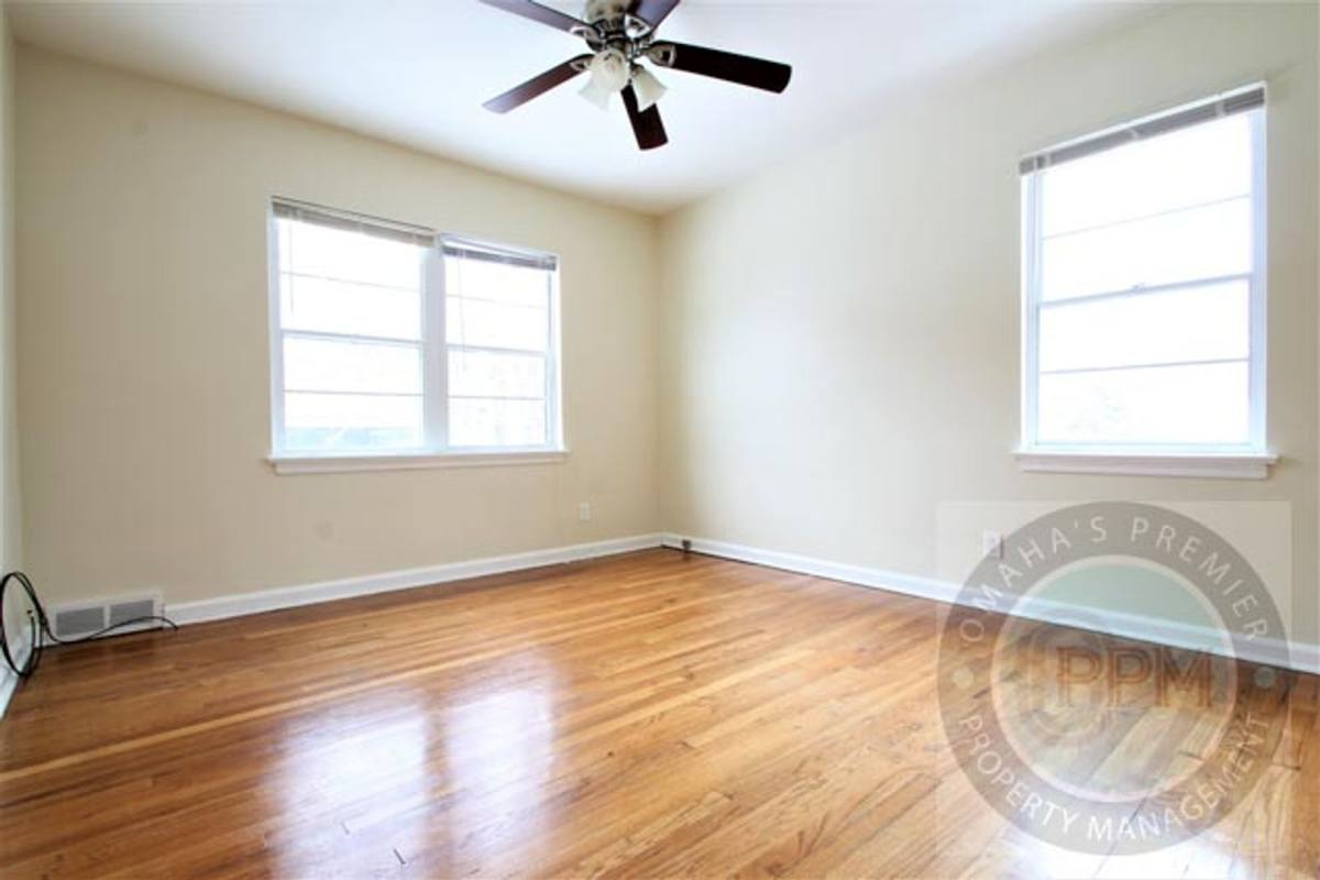 Apartment for rent at 3518 California St, Omaha, NE 68131