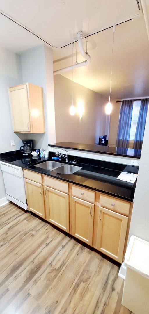 Apartment for rent at 444 17th St, Denver, CO 80202