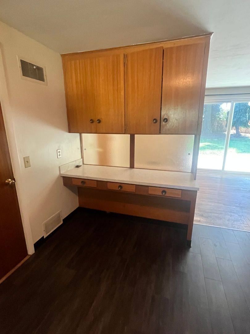 House for rent at 980 Sherwood Place, Eugene, OR 97401