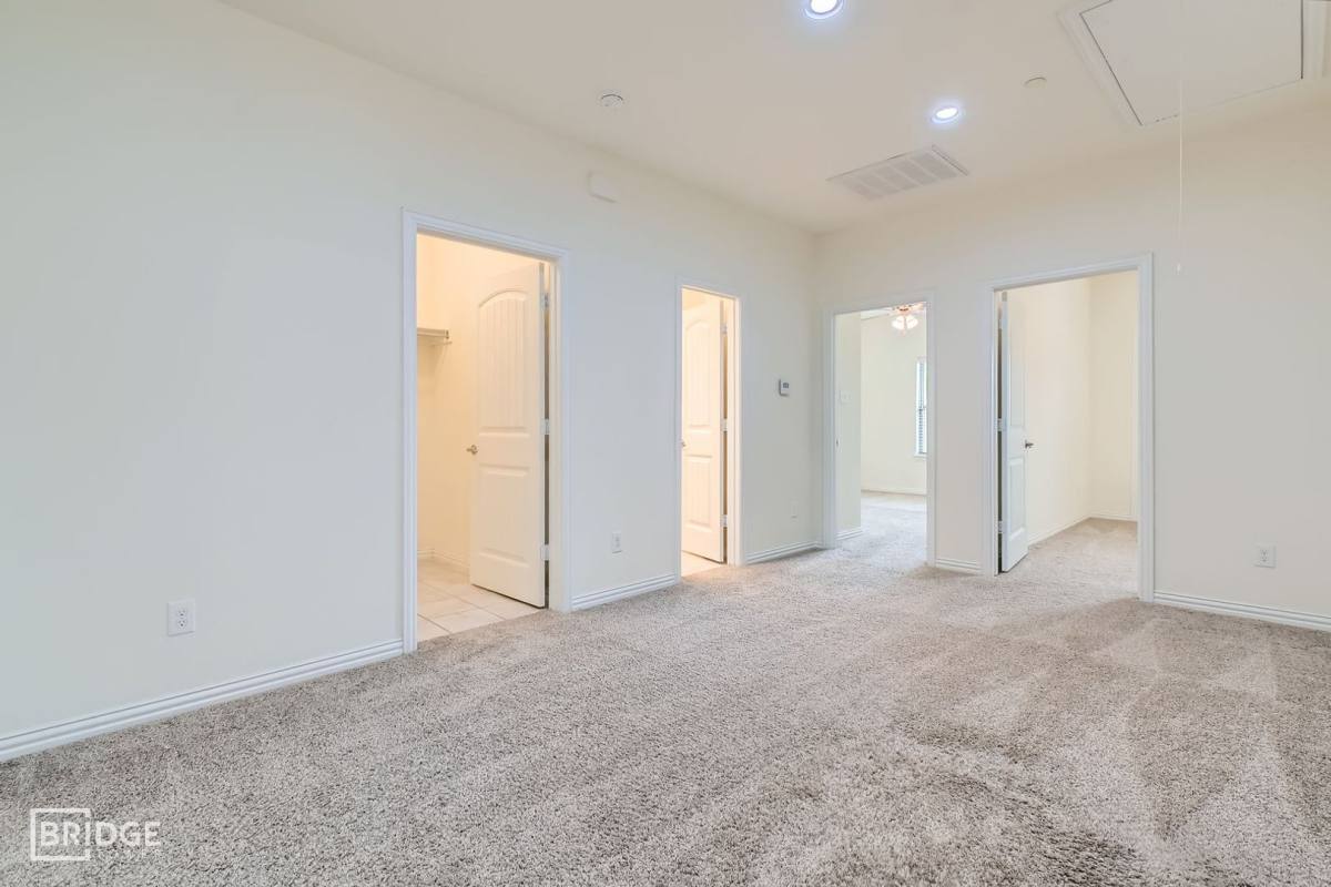 Townhouse for rent at 1349 Lake Crest Lane, Lewisville, TX 75057