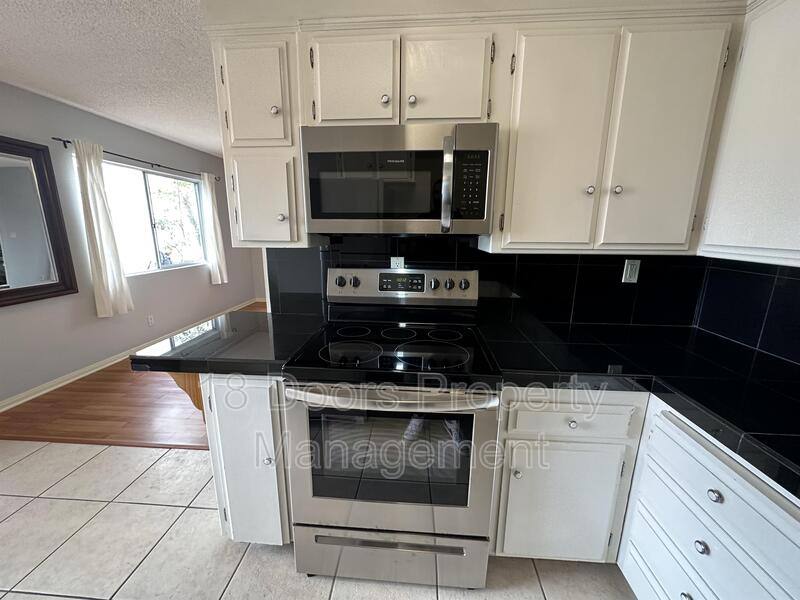 Condo for rent at 2002 Missouri St #1, San Diego, CA 92109