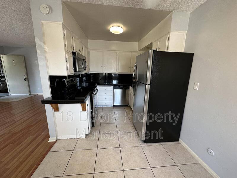 Condo for rent at 2002 Missouri St #1, San Diego, CA 92109