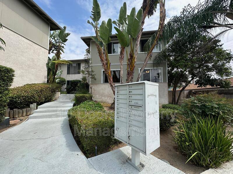 Condo for rent at 2002 Missouri St #1, San Diego, CA 92109