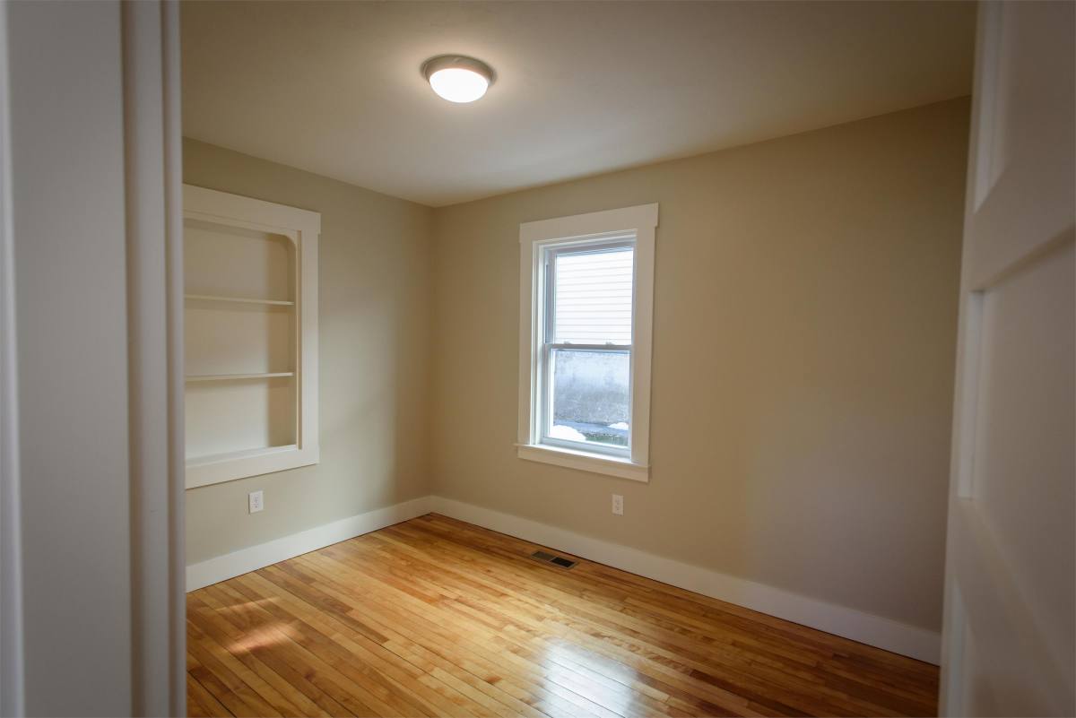Apartment for rent at 3 Seward St #1, Worcester, MA 01604