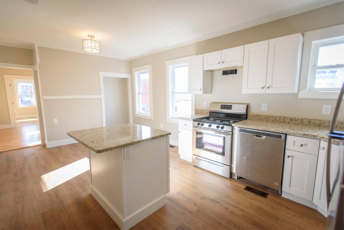 Apartment for rent at 3 Seward St #1, Worcester, MA 01604