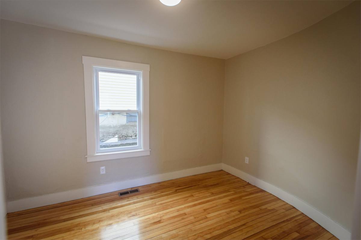 Apartment for rent at 3 Seward St #1, Worcester, MA 01604