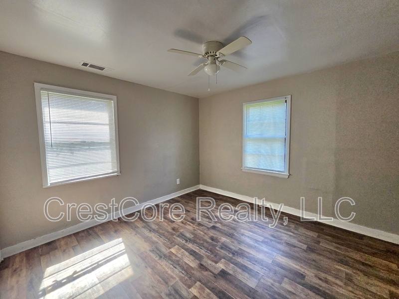 Apartment for rent at 4047 Chelsea Ave Extension, Memphis, TN 38108