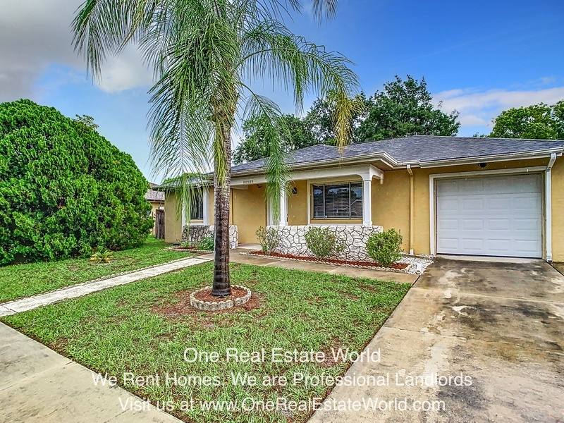 House for rent at 12929 Ohio Woods Lane, Orlando, FL 32824