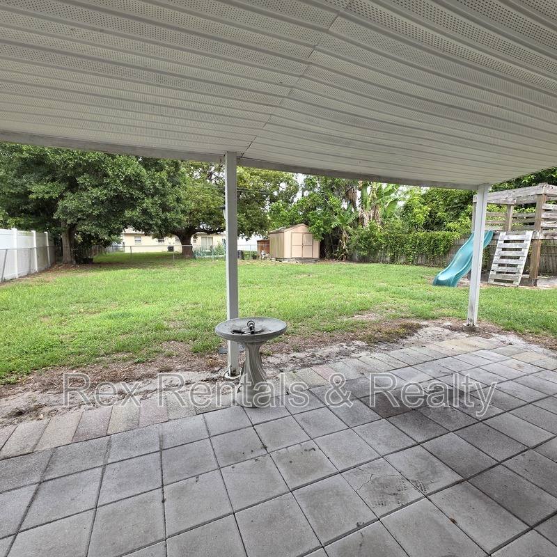 House for rent at 3229 30th St N, Saint Petersburg, FL 33713