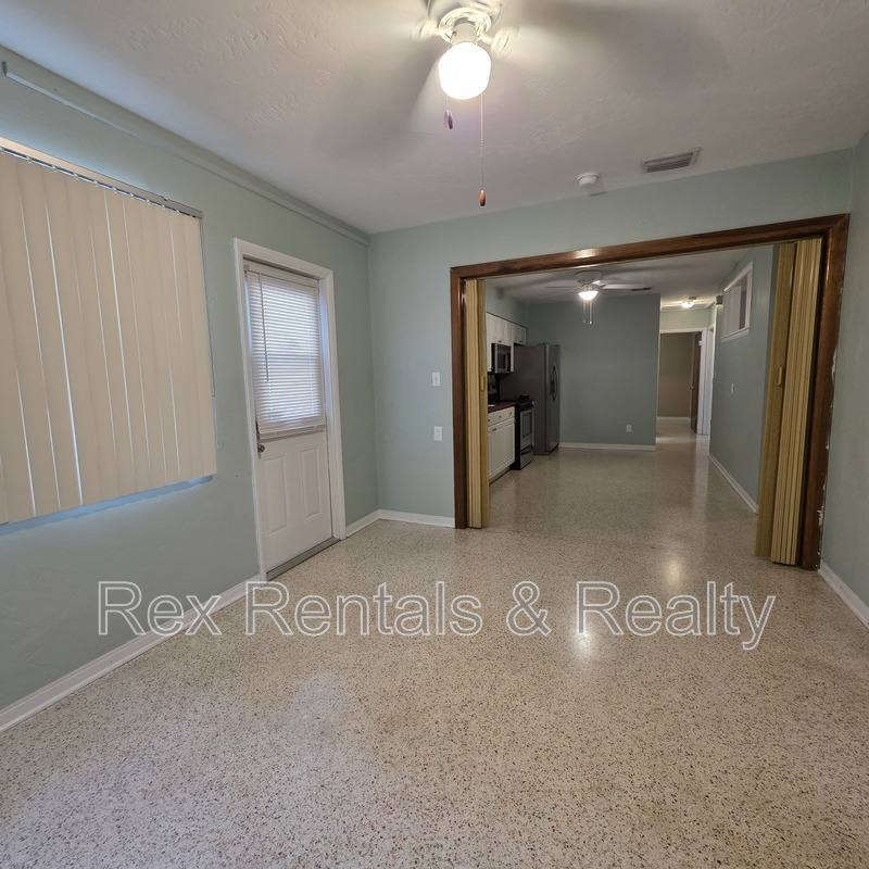 House for rent at 3229 30th St N, Saint Petersburg, FL 33713