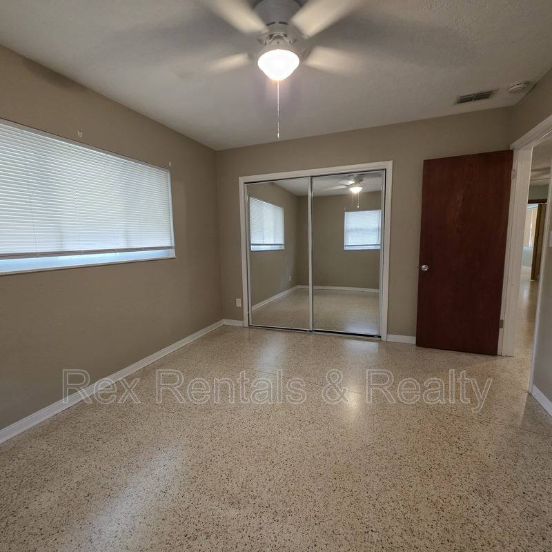 House for rent at 3229 30th St N, Saint Petersburg, FL 33713