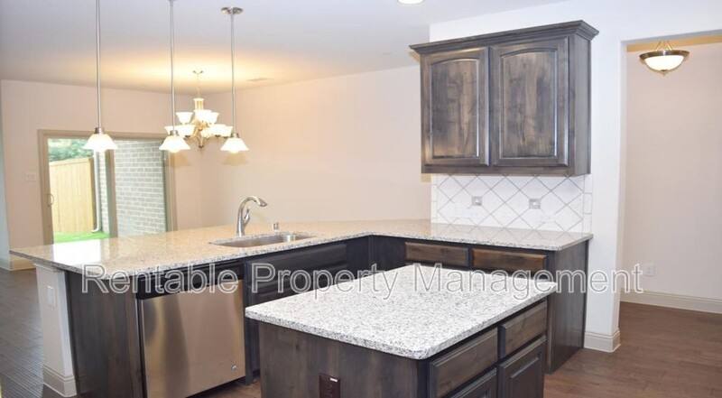 Townhouse for rent at 1247 Wiltshire Dr, Allen, TX 75013