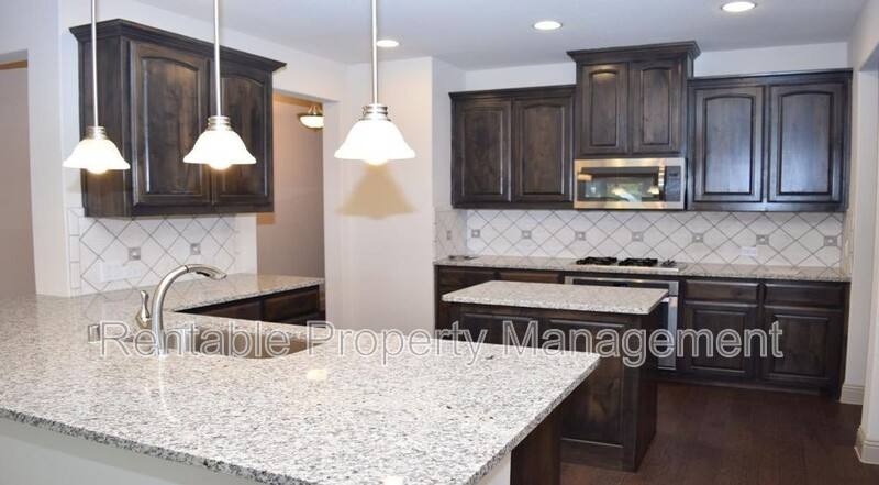 Townhouse for rent at 1247 Wiltshire Dr, Allen, TX 75013