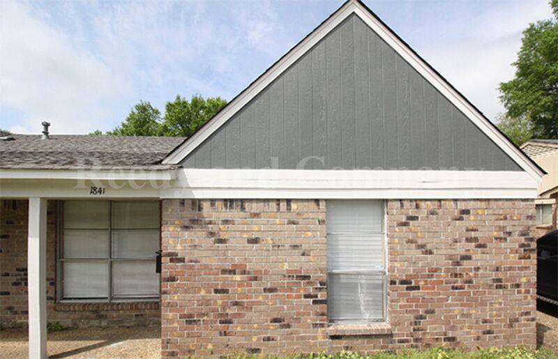 House for rent at 1841 S Perkins Rd, Memphis, TN 38117