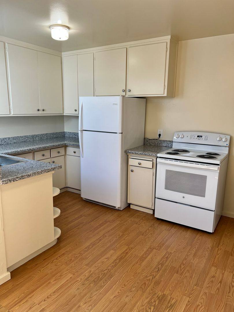 Apartment for rent at 3937 Irving St, San Francisco, CA 94122
