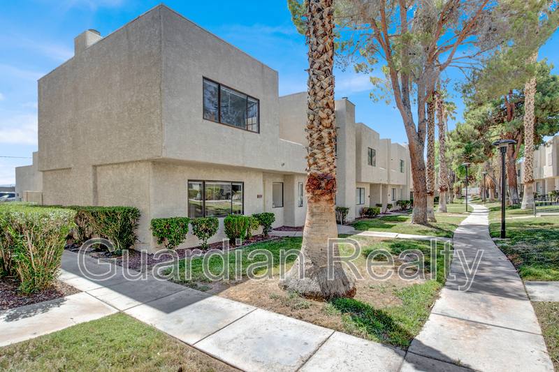 Townhouse for rent at 2639 Jacyra Ave, Las Vegas, NV 89121