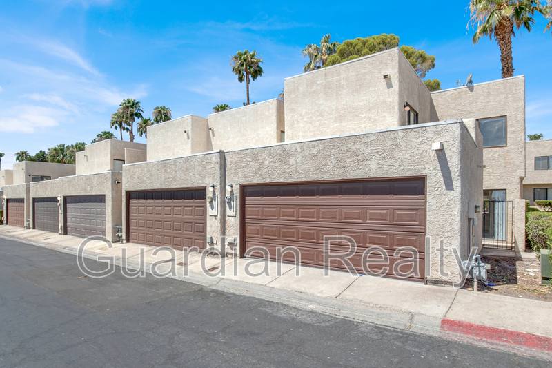 Townhouse for rent at 2639 Jacyra Ave, Las Vegas, NV 89121