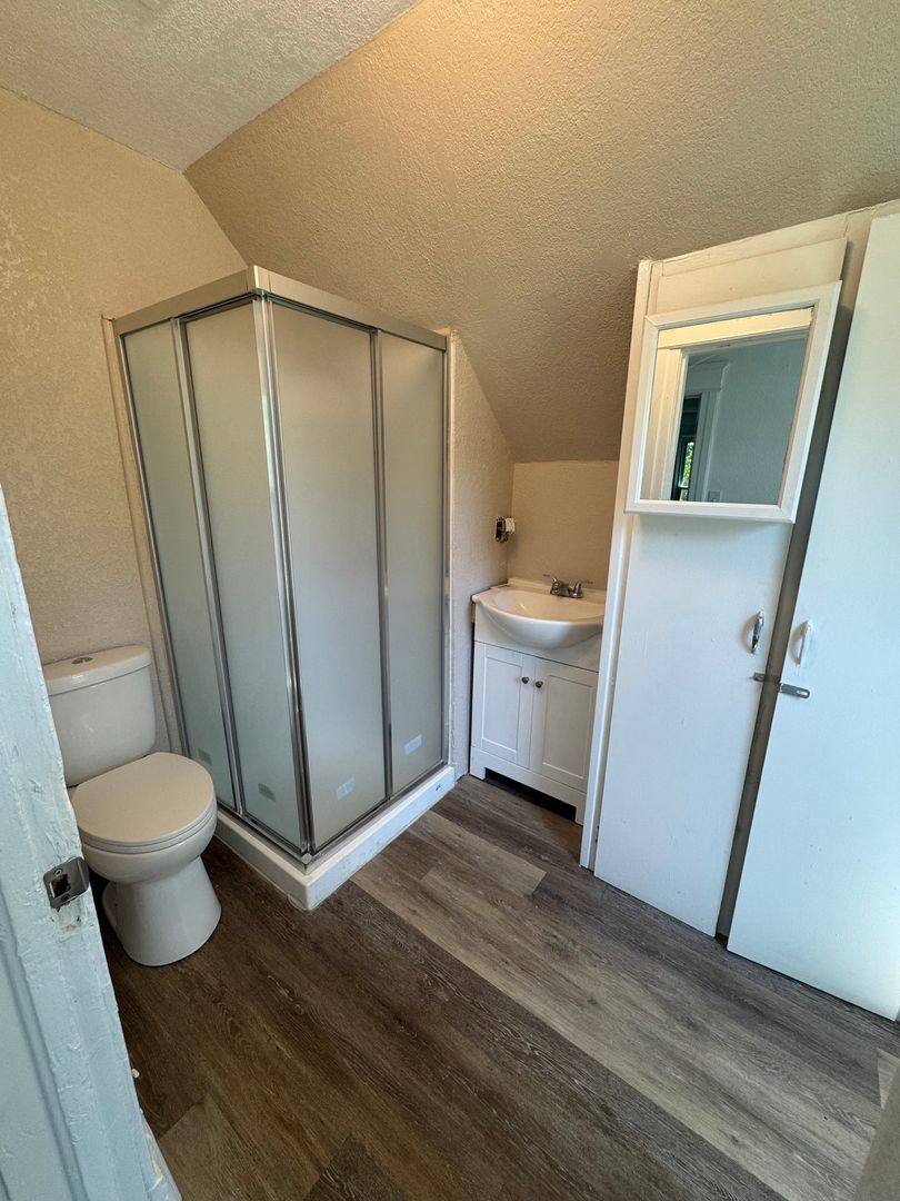 Apartment for rent at 906 S 5th St, Rockford, IL 61104