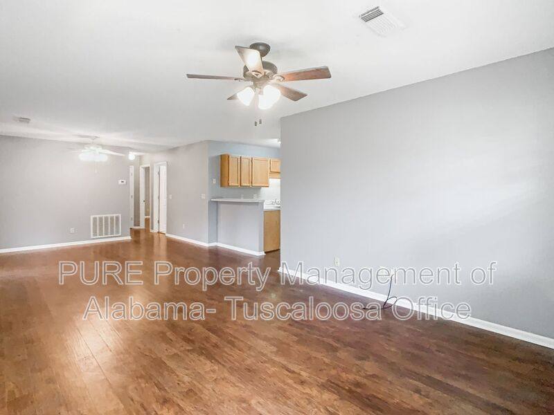House for rent at 2751 Meadowlark Lane, Northport, AL 35476