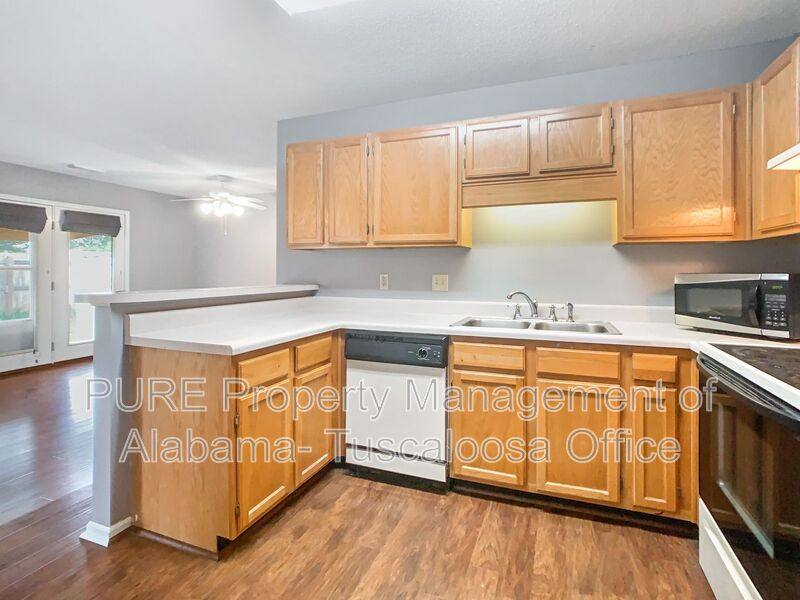 House for rent at 2751 Meadowlark Lane, Northport, AL 35476