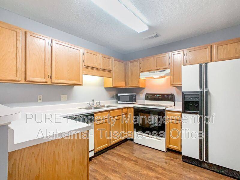 House for rent at 2751 Meadowlark Lane, Northport, AL 35476