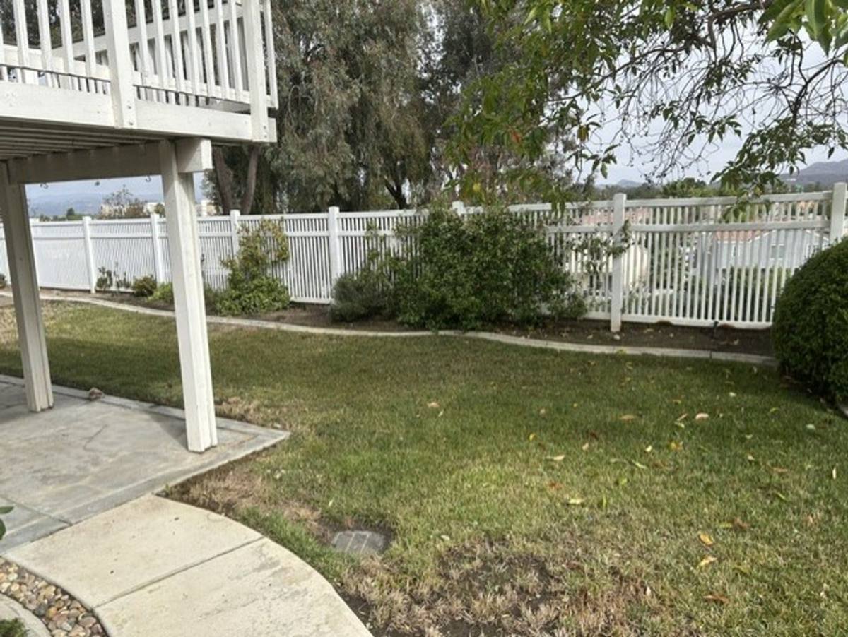 House for rent at 39863 Ranchwood Dr, Murrieta, CA 92563